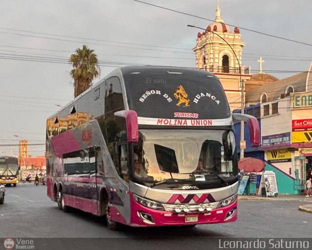 Turismo Molina Unin S.A.C. 957 por Leonardo Saturno
