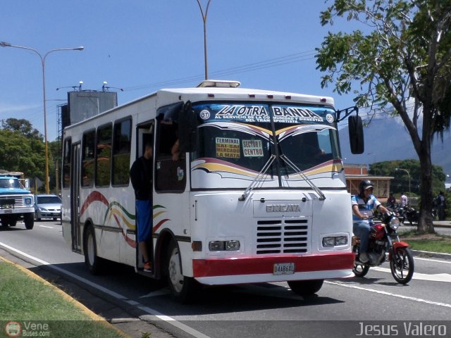 ME - L�nea La Otra Banda 57 por Jes�s Valero