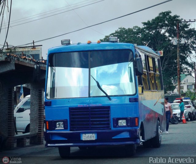Particular o Desconocido Miranda por Pablo Acevedo