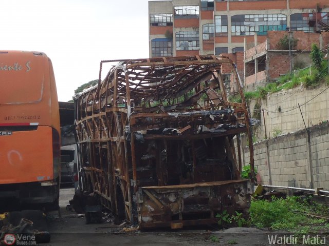 En Chiveras Abandonados Recuperaci�n 161 por Waldir Mata