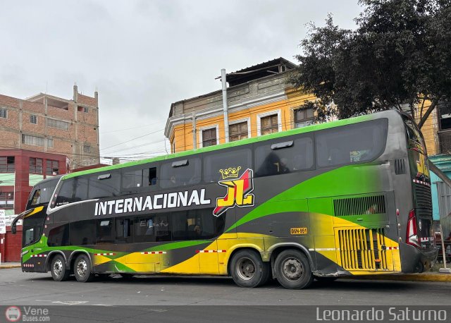 Corporaci�n Langues J&L 951 por Leonardo Saturno