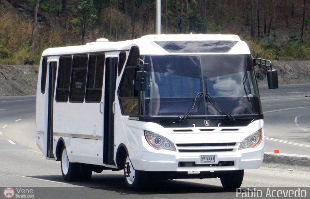 Particular o Desconocido Miranda por Pablo Acevedo