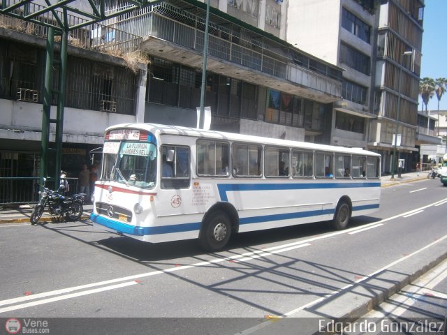 DC - Colectivos Solven 045 por Edgardo Gonz�lez