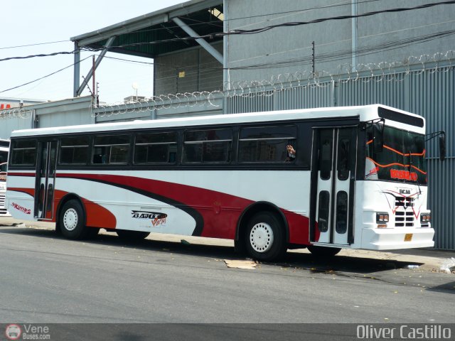 Particular o Desconocido oc208 por Oliver Castillo