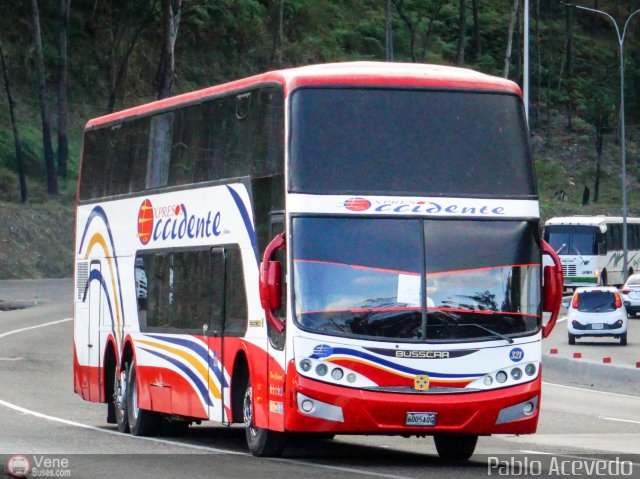 Expresos Occidente 321 por Pablo Acevedo