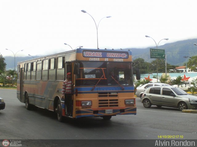 Transporte Unido 099 por Alvin Rond�n