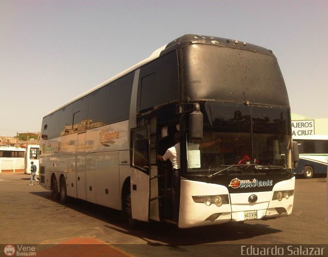 Expresos Occidente 290 por Eduardo Salazar