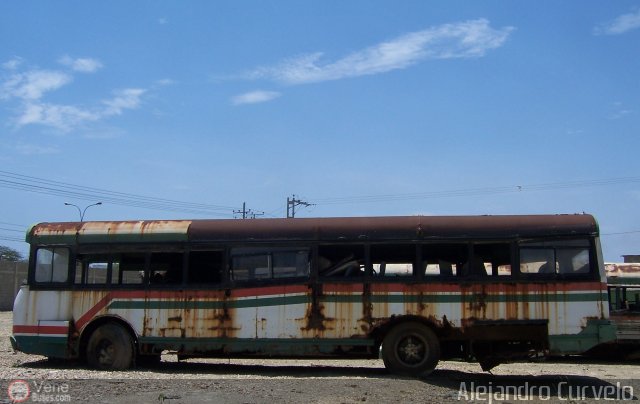 En Chiveras Abandonados Recuperaci�n Transporte Fatima por Alejandro Curvelo