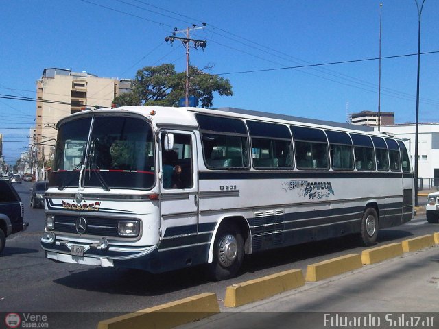 Particular o Desconocido MB 2 por Eduardo Salazar