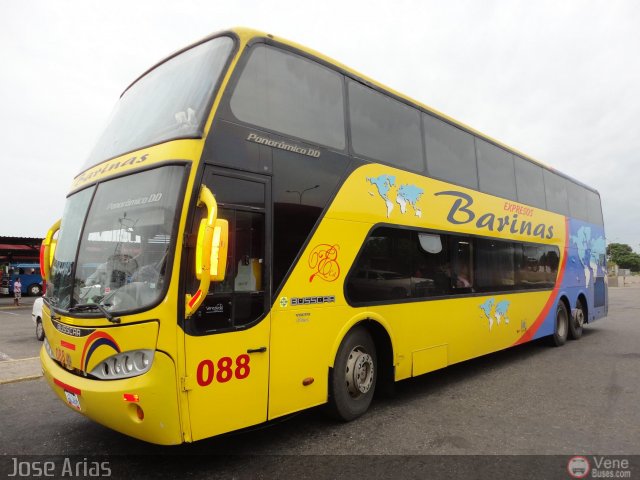 Expresos Barinas 088 por Jos� Arias