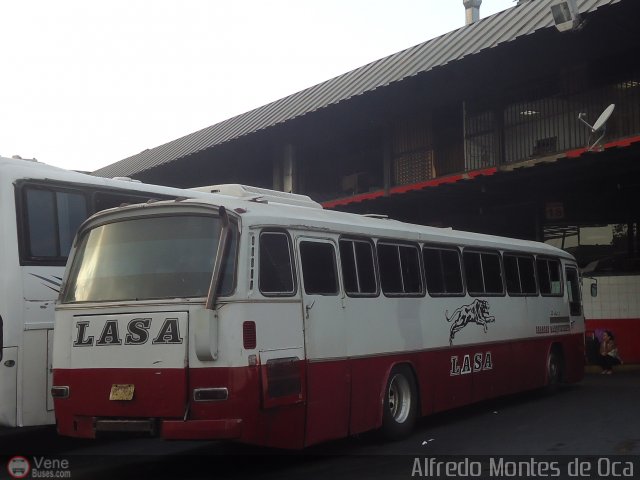 Lasa - L�nea Aragua S.A. 30 por Waldir Mata