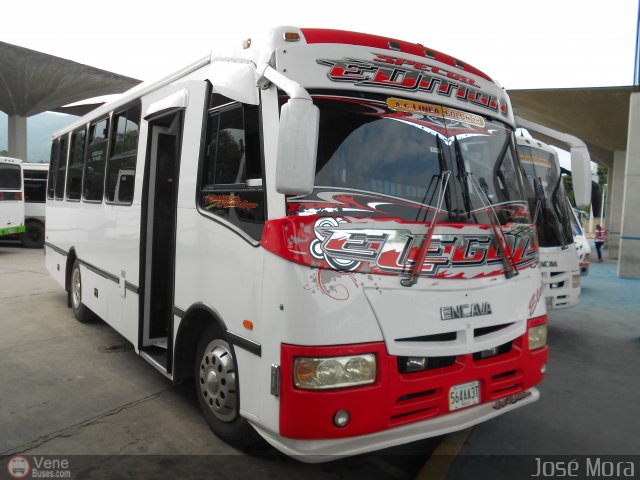 A.C. L�nea Col�n 18 por Jos� Mora