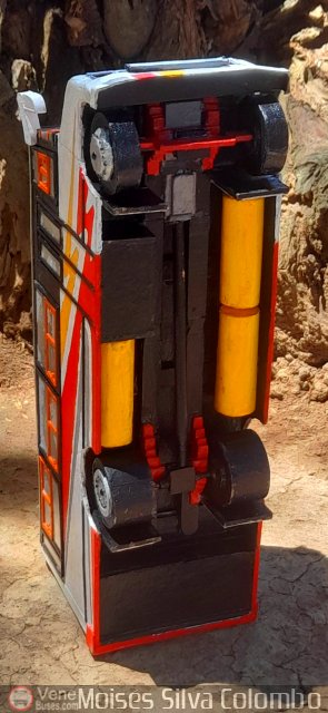 Maquetas y Miniaturas Inbus  por Mois�s Silva Colombo