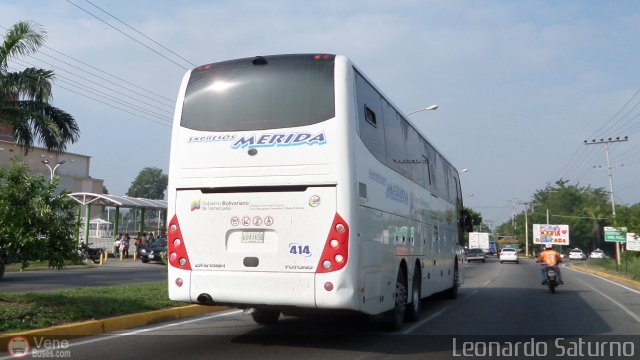 Expresos M�rida 0414 por Leonardo Saturno