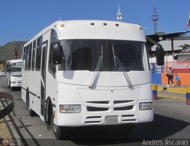Coop. de Transporte La Candelaria 76 por Andr�s Ascanio