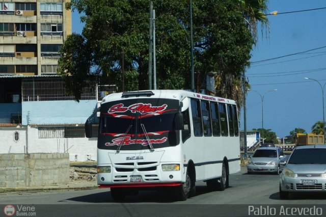 Organizaciones Unidas de C. Caracas - La Guaira 525 por Pablo Acevedo