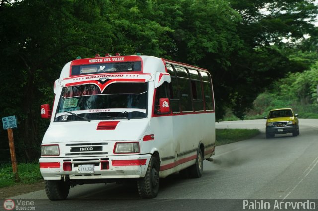 Particular o Desconocido 32 por Pablo Acevedo