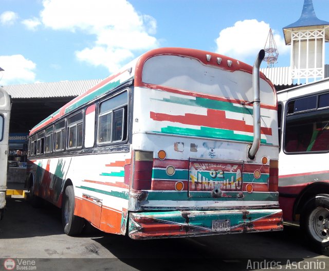 Autobuses de Tinaquillo 02 por Andr�s Ascanio
