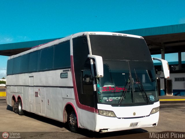 Empresa de Transporte El Buen Vecino 08 por Miguel Pino