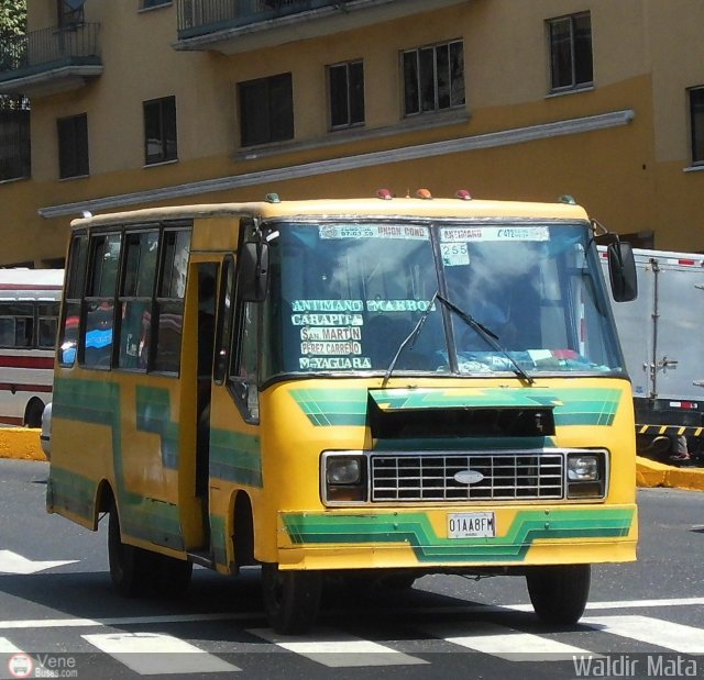 DC - Uni�n Conductores de Antimano 255 por Waldir Mata