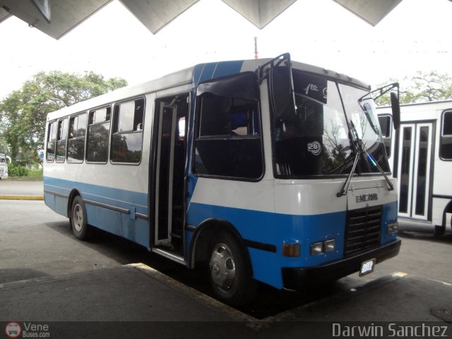 L�nea 1ero de Octubre 026 por Darwin Sanchez