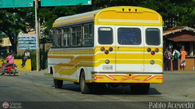 Particular o Desconocido 22A por Pablo Acevedo