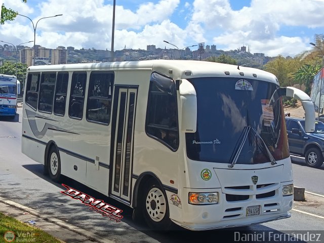 Coop. Transporte Menca de Leoni 034 por Daniel Fern�ndez