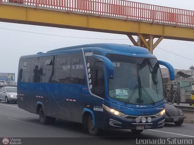 Particular o Desconocido 962 por Leonardo Saturno