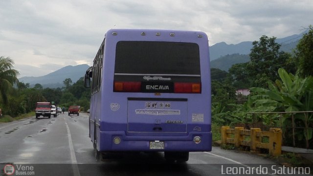 L�nea 12 de Octubre 033 por Leonardo Saturno