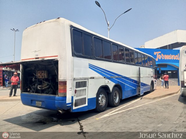 Colectivos Sol de Oriente 3350 por Josue Snchez