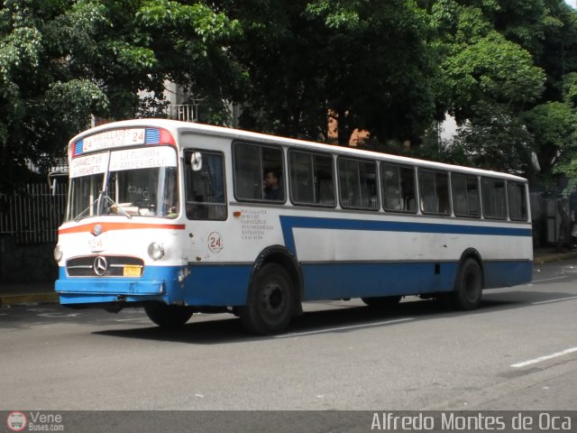 DC - Colectivos Solven 024 por Alfredo Montes de Oca