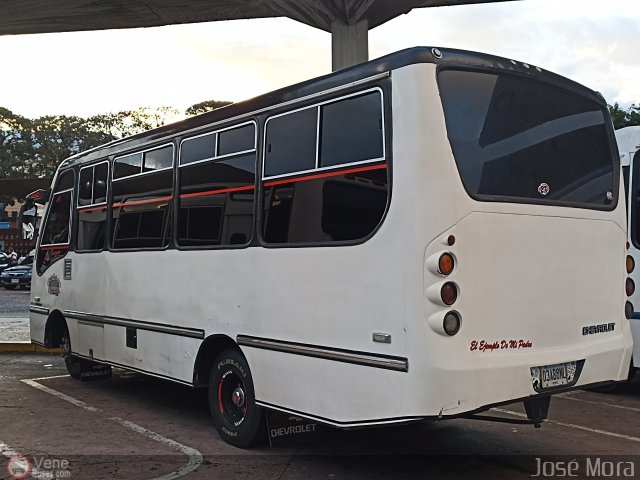 L�nea El Pi�al A.C. 27 por Jos� Mora