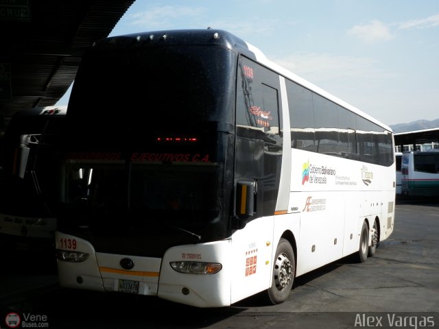 Aeroexpresos Ejecutivos 1139 por Alex Vargas