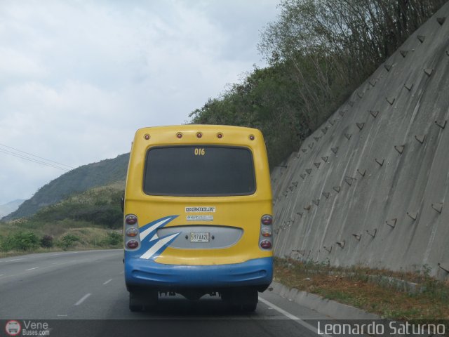 U.C. La Estrella 16 por Leonardo Saturno