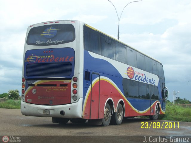 Expresos Occidente 038 por J. Carlos G�mez