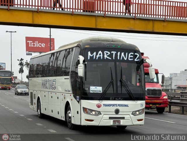 Transporte Mart�nez 124 por Leonardo Saturno