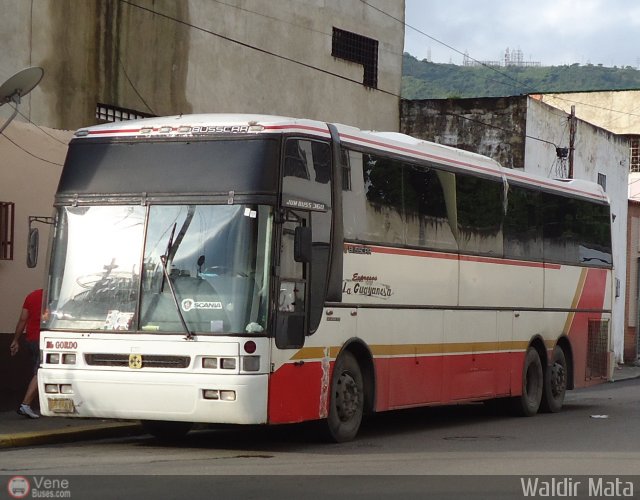 Expresos La Guayanesa 322 por Waldir Mata