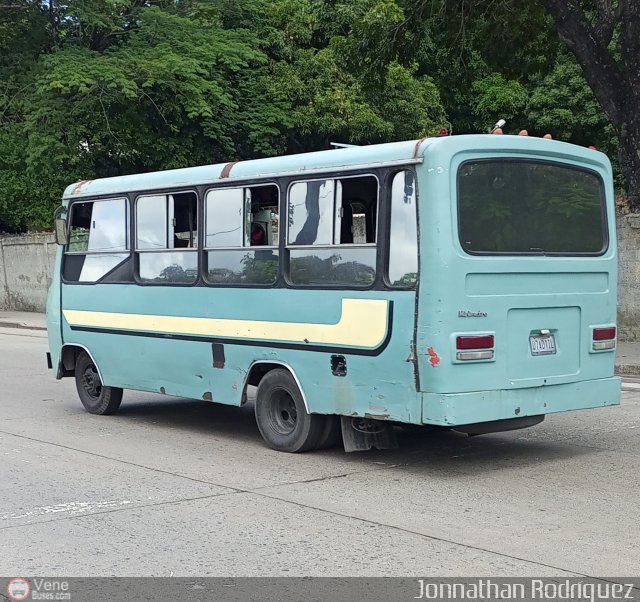 DC - Coop. de Transp. Fuerza Socialista Tiuna 323 por Jonnathan Rodr�guez