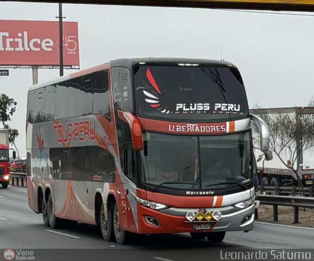 I. en Transporte y Turismo Libertadores S.A.C. 0011 por Leonardo Saturno