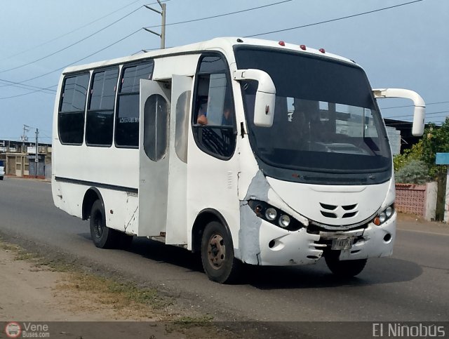 Particular o Desconocido Ni�obus por �ngel Delgado