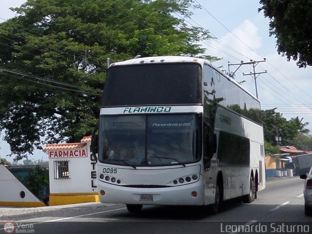 Expresos Flamingo 0095 por Leonardo Saturno