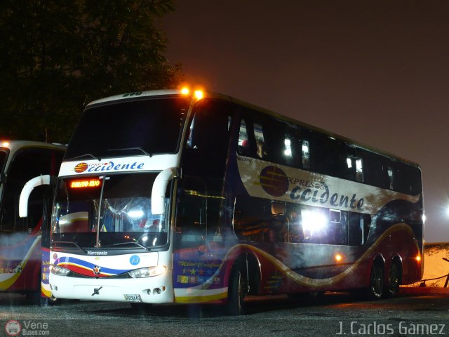 Expresos Occidente 013 por J. Carlos G�mez