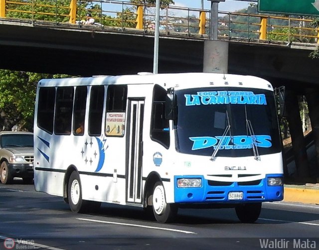 Coop. de Transporte La Candelaria 16 por Waldir Mata