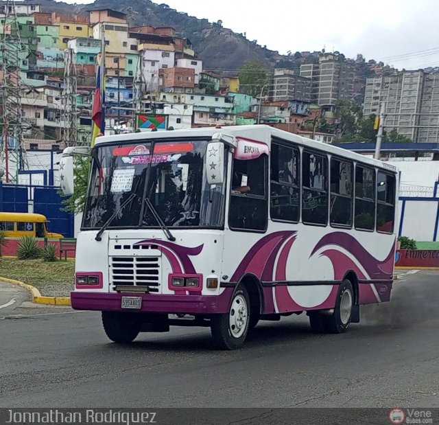 DC - Asoc. Cooperativa Carabobo Tiuna R.L. 127 por Jonnathan Rodr�guez