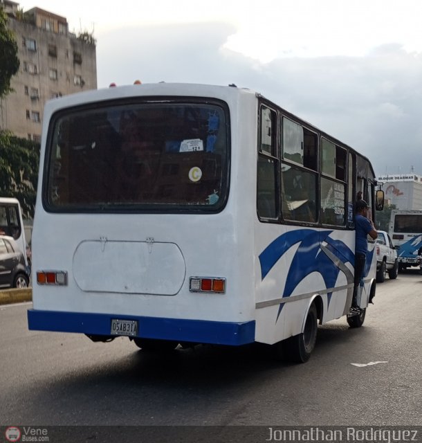 DC - Unin Conductores del Oeste 129 por Jonnathan Rodrguez
