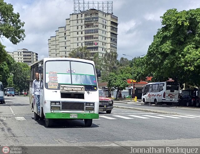 DC - A.C. Conductores Norte Sur 173 por Jonnathan Rodr�guez