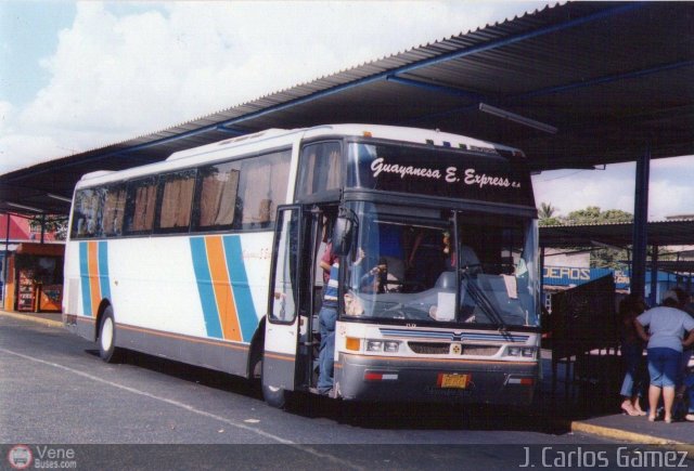 Expresos La Guayanesa 024 por J. Carlos G�mez