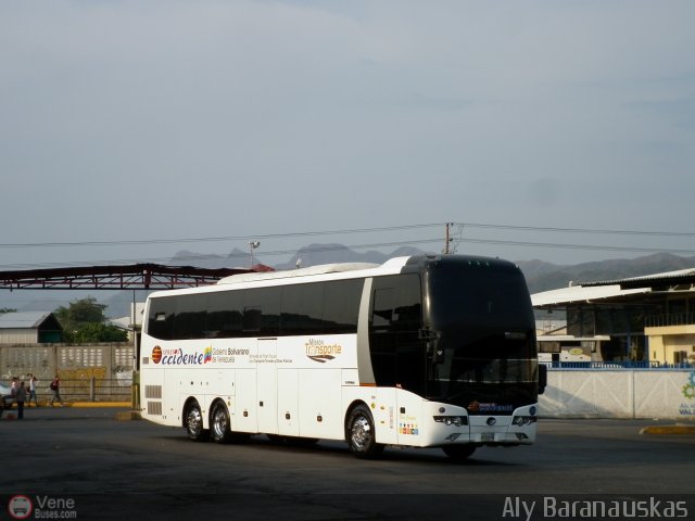 Expresos Occidente 394 por Aly Baranauskas