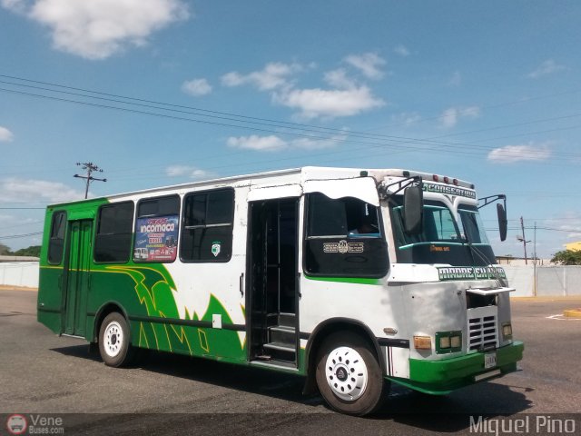 Transporte Gran Mariscal Sucre C.A. 04 por Miguel Pino