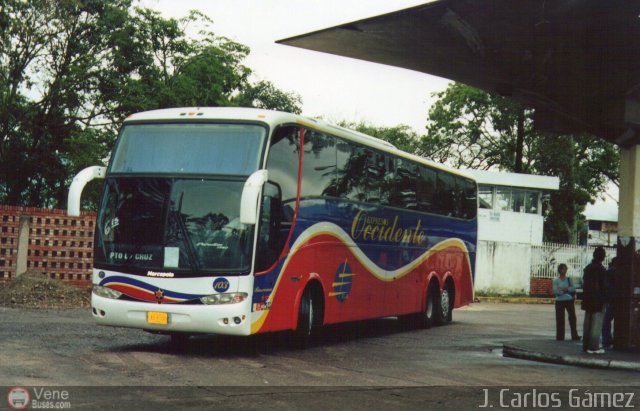 Expresos Occidente 103 por J. Carlos Gmez